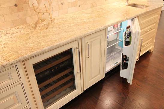 Transitional Kitchen Cabinets